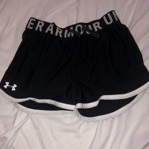 Girls Under Armour shorts